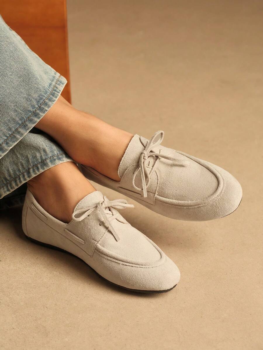 Rosivie Women's Casual Versatile Commuting Flat Shoes Valentine's Day - Beige - View 1