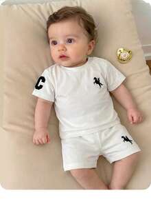 Bộ áo sơ mi tay ngắn in họa tiết màu trắng dễ thương phong cách sinh viên giản dị dành cho bé trai sơ sinh và quần short cạp chun - Màu be - Xem 1