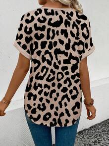 EMERY ROSE 女士休闲百搭畅销豹纹V领短袖T恤，春夏款 - 彩色 - 查看 2