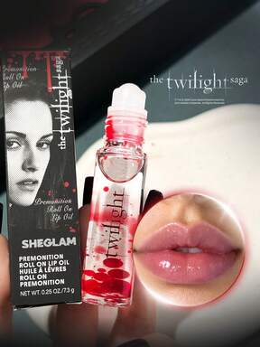 The Twilight Saga X SHEGLAM Premonition Roll On 唇油 品牌 美容 化妝 化妝品 適合女性與女孩 完美搭配冬季 Y2K 時尚 流行 生日禮物 假期 派對準備就緒 最佳顏色