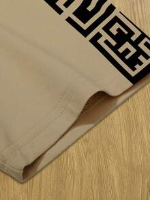 Manfinity Homme Bộ áo thun và quần nam in chữ và hình học - Nhiều màu - Xem 6