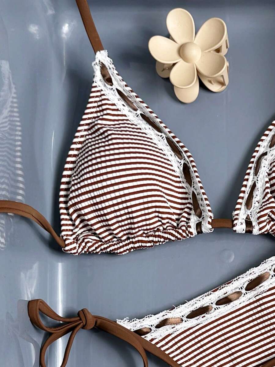 Swim Mod 女士甜美泳衣套装，适合春夏穿着，条纹特殊面料，挂脖系带腰部系带短裤，度假沙滩INS风 - 棕色 - 查看 1