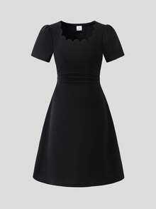 SHEIN Tween Girls' Elegant Commute & Party Wavy Collar Waist Cinched Short Sleeve Mini Knit Dress - Black - View 3