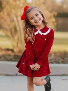 Emery Rose Kids Emery Rose Kids فستان مخملي أنيق وأنيق للفتيات الصغيرات مزين بنجوم لامعة ولامعة. مع تصميم طوق من الدانتيل والأكمام الطويلة ، إنه كاجوال وبسيط وأنيق ، مناسب لموسم الزفاف ، والأسلوب الأنثوي ، وفصلي الخريف والشتاء ، مناسب للأعياد والحفلات والارتداء اليومي وفساتين عيد الميلاد وأزياء الأميرات ، ومناسب للأزواج الأم-ابنة أو الأخوات.