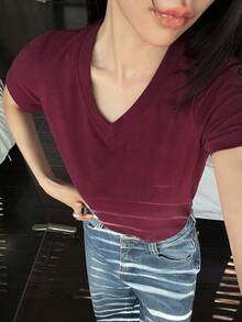 DAZY Women's Loose Casual Business V-Neck Short Sleeve T-Shirt, Fashion Office/Street Wear, Red, Spring/Summer - Burgundy - View 2