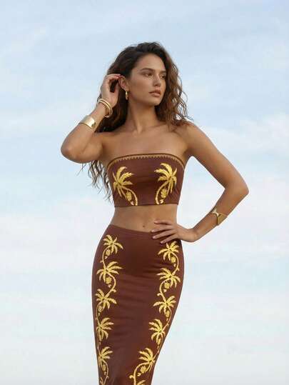 CAJUNI Women's Casual Vacation Tropical Coconut Tree & Banana Leaf Print Strapless Crop Top And Fish Tail Split Hem Skirt 2 Piece Set, Suitable For Dates, Gatherings, Parties, Outings