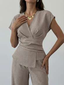 Aloruh 春夏新款套装，优雅度假装，杏色亚麻不对称袖侧褶腰通勤套装，杏色竹亚麻面料衬衫和高腰阔腿裤套装，时尚通勤风褶腰不对称下摆衬衫和裤子两件套，适合所有季节，优雅通勤，日常外出，休闲搭配，毕业典礼，教师节，返校季和其他场合。 - 杏色 - 查看 6