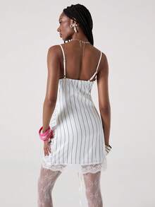 ROMWE Y2K 女士运动条纹抽绳蕾丝吊带V领迷你连衣裙 - 彩色 - 查看 7