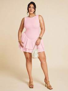 SHEIN BAE 大码女装春夏基础款纯白色无袖紧身褶皱修身优雅迷你双层荷叶边连体裤，女士连衣裙，情人节连体裤，日常连体裤，优雅连体裤，白色连体裤 - 珊瑚粉 - 查看 3