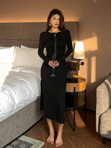 DAZY Charming Fitted Hollow Neck Tie Bow Long Women Nightgown Pajamas - Black - View 6