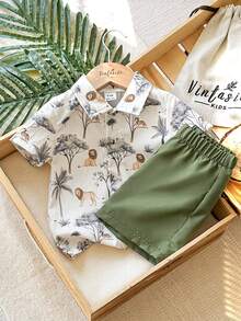 SHEIN Vintaside Kids Bộ đồ mùa hè 2 món cho bé trai, áo cardigan cổ bẻ, áo trên: Áo sơ mi ngắn tay cổ bẻ kẻ sọc trắng đen với cúc đen tương phản, quần dưới: Quần short kẻ sọc trắng đen, trang phục thường ngày thoải mái cho kỳ nghỉ hè, du lịch. - màu xanh lá - Xem 3