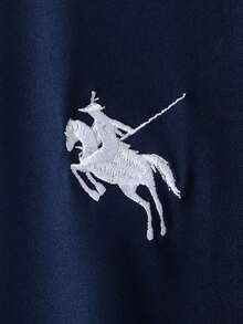 SHEIN Bộ 2 áo thun ngắn tay in hình ngựa dành cho thiếu niên nam, màu xanh dương và trắng, thích hợp cho mùa xuân/hè. - Nhiều màu - Xem 3