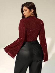 SHEIN Essnce 弹力缎面长袖喇叭袖口连体衣，收腰设计，适合工作、派对、生日、音乐节等场合，大码可选 - 酒紅色 - 查看 2