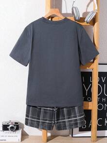 SHEIN 2pcs Teen Boys Plaid Pattern Round Neck Pocket Casual Short Sleeve Shorts Pajama Set, Teen Boy - Grey - View 2