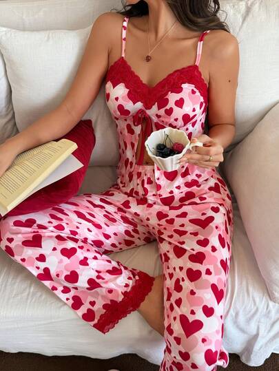 Dream Adore Conjunto de pijama de mujer con camiseta de tirantes con encaje y estampado de corazones y pantalón largo