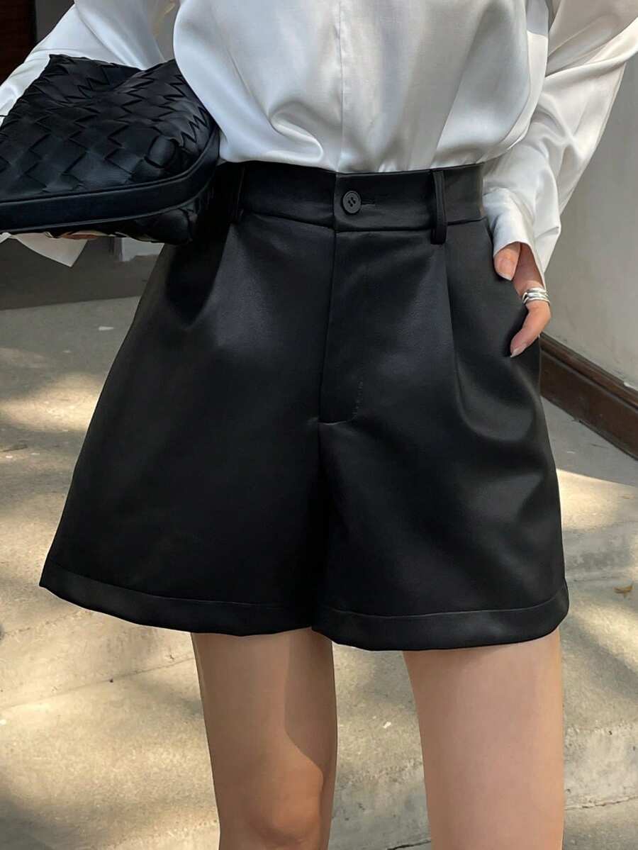 DAZY 女士纯色PU皮革褶皱口袋宽松时尚短裤嘉年华 - 黑色 - 查看 1