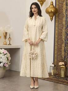 SHEIN Najma 女士长款金色金属面料拼接吊坠长袍 - 杏色 - 查看 7