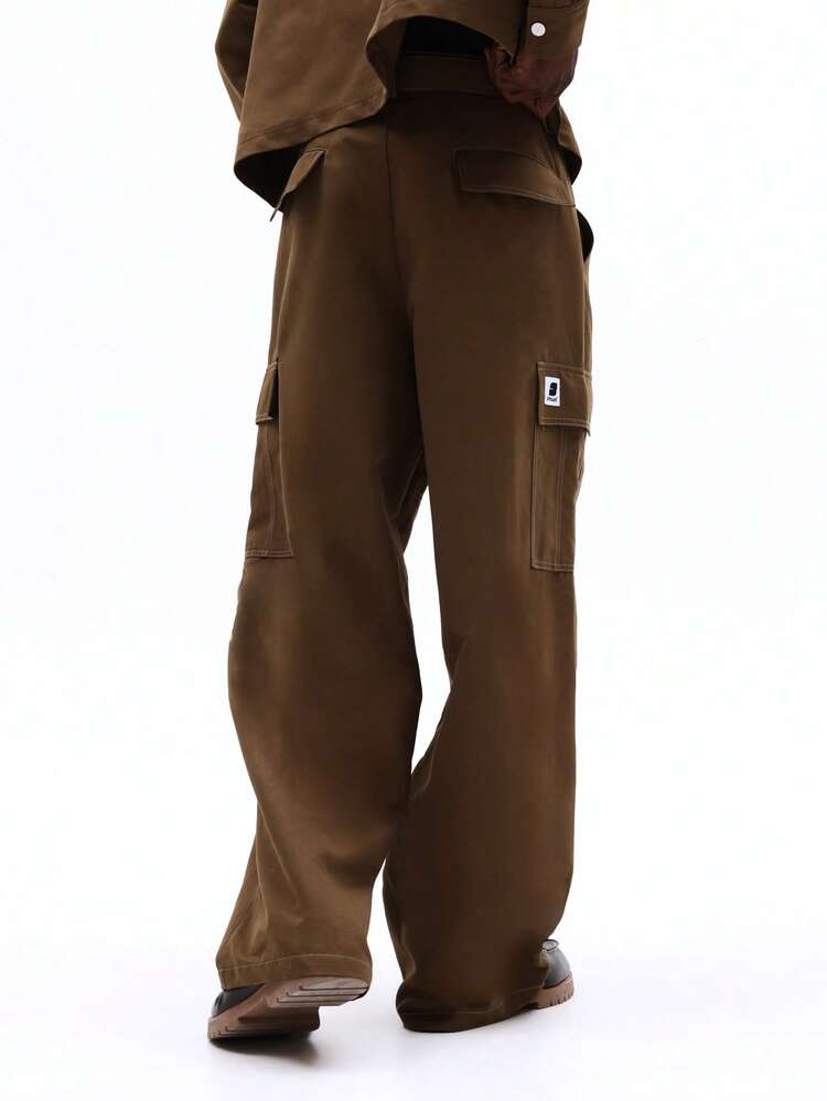Relaxed Fit Cargo Trousers With Multiple Pockets