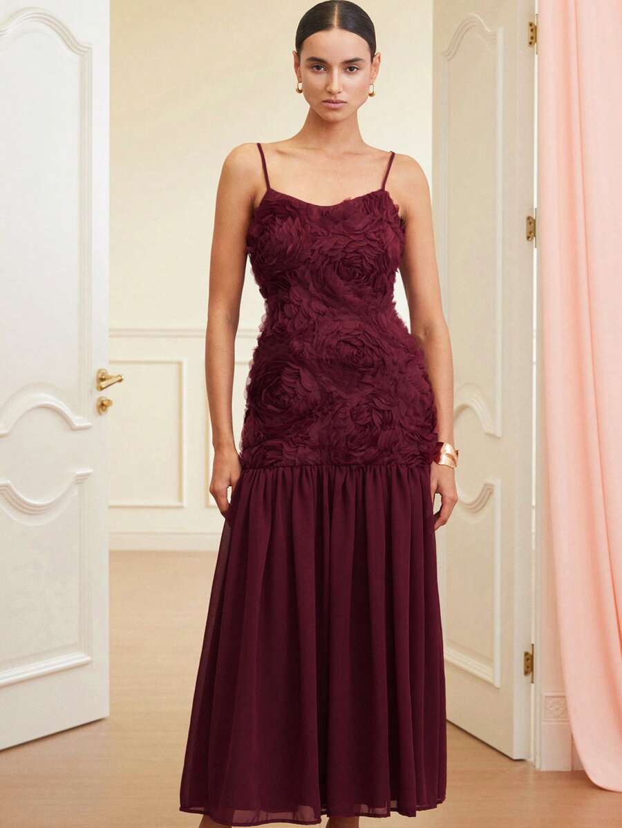 Aveloria Rosie 优雅百搭的立体刺绣花卉拼接雪纺束腰吊带长裙 - 酒紅色 - 查看 1