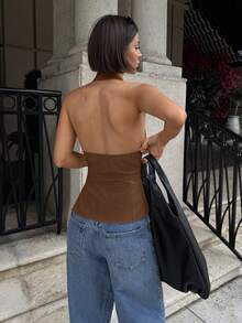 Siren Gaze Áo croptop ôm sát cổ yếm khoét rỗng thắt nơ dành cho nữ, áo không tay xẻ tà phía trước. - màu nâu - Xem 2