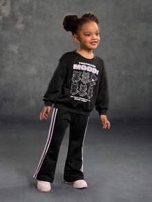 SHEIN How to Train Your Dragon Young Girl Casual Letter & Cartoon Pattern Crew Neck Sweatshirt And Contrast Striped Side Flare Leg Pants Set, Autumn - Black - View 4