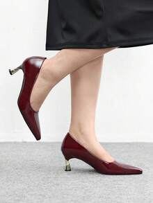 Sleekvia Zapatos de tacón bajo con punta puntiaguda y diseño sencillo de charol blanco PU para mujer, ideales para eventos, ir al trabajo y fiestas - Rojo - Ver 5