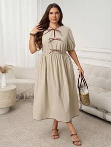 SHEIN LUNE 大码女式休闲时尚连衣裙，带蝴蝶结装饰和短泡泡袖 - 杏色 - 查看 8