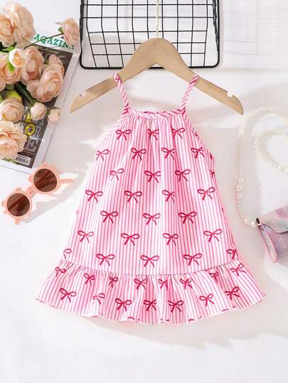 SHEIN Playful Pals Vestido sin mangas para niña con patrón de lazo a rayas de colores, alegre y fresco. Adecuado para el verano con tirantes ajustables, una opción dulce para los atuendos de verano de las niñas