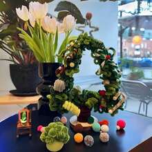 400根柔韧绿色雪尼尔绒条，多种绿色绒条可选，用途广泛，易于扭转弯曲，可用于DIY手工制作，例如制作郁金香、树叶、动物、圣诞树、母亲节礼物和各种创意项目——是艺术和手工爱好者、圣诞节项目和清洁的理想之选——经久耐用，可折叠，色彩缤纷。 - 綠色 - 查看 11