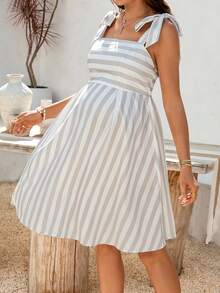 SHEIN 孕妇夏季度假条纹系带吊带连衣裙 - 彩色 - 查看 7