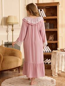 PalaceNights 大码复古宫廷风刺绣蕾丝边长袖睡裙，适合春秋季穿着 - 粉色 - 查看 2