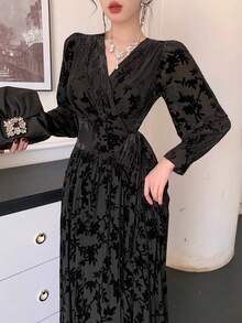 DAZY 女士优雅长袖丝绒连衣裙 - 黑色 - 查看 1