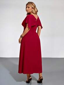 Auralis Elegant V-Neck Long Sleeve Fitted Maxi A-Line Dress, Suitable For Concerts, Performances, Dates, Formal Dinners, New Year Parties, Sexy, Commuting, Romantic, Office Wear, Mermaid Style, Birthday Party, Red Dress For Women/New Year's New Red Plus Size Round Neck Irregular Cap Sleeve Cape Faux Two-Piece Waist-Defining A-Line High Slit Plus Size Dress / Elegant And Dignified / Valentine's Day Burgundy Dress / Romantic Date / Sophisticated Outfit / Everyday Outfit / Influencer Style - Red - View 2