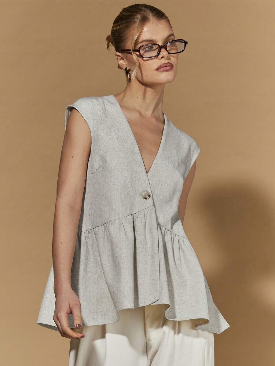 COSMINA 女士优雅深V领宽松百搭吊带背心，四季皆宜，亚麻材质，浅灰色，不对称设计，无袖，荷叶边领口 - 杏色 - 查看 1
