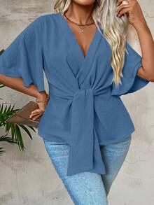 EMERY ROSE Plus Size Solid Color V-Neck Tie Front Short Sleeve Blouse - Blue - View 5