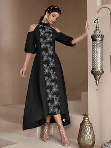 Al Najma Women's Floral Print Hollow Out Stand Collar Arabic Style Dress - Black - View 6