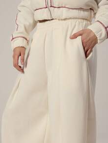 MUSERA Pantalones jogger con detalle de pliegues, cintura elástica y pernera ancha, atuendo casual y femenino para primavera - Crema - Ver 5