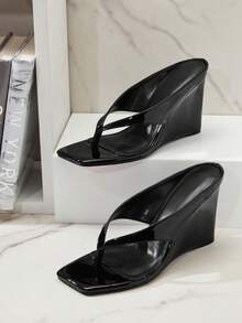 SHUZIA 女士舒适人字拖坡跟凉鞋 情人节 - 黑色 - 查看 5