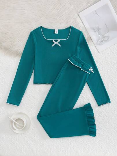 SHEIN Tween Girls' Sweet Contrast Color Bow Tie Fitted Top And Flare Pants Two Pieces Pajama Set, Korean Style Tween Girls Pajama Set Bow Two Piece Sleepwear Set Sleep Wear Women 2 Piece Set Pajamas Set Two Piece