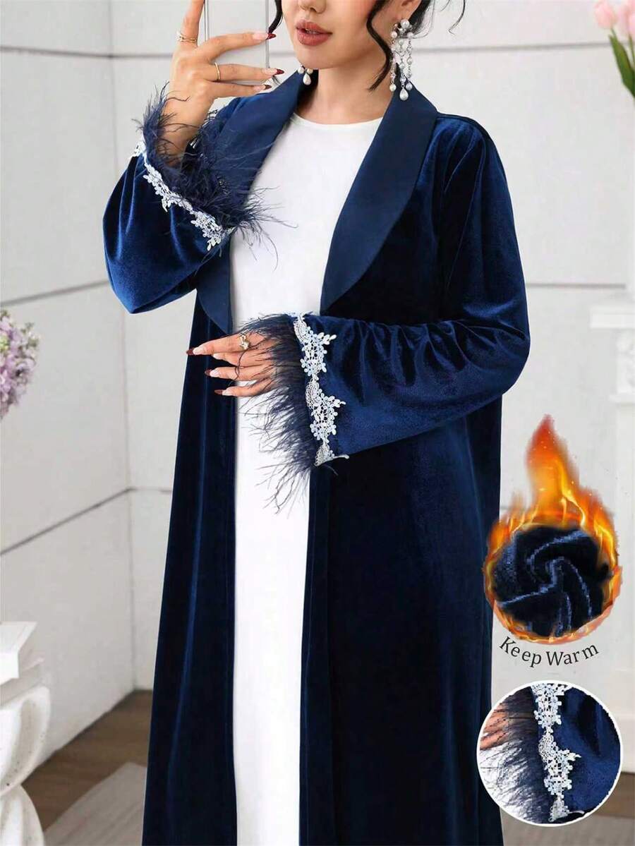 Al Najma 新款中东阿拉伯长袍，天鹅绒拼接，奢华丝滑缎面，羽毛饰边，优雅罩衫 - 藍色 - 查看 1