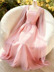 Franclia 女士方领罩衫，配金属扣腰带，A字收腰连衣裙，适合晚宴和正式场合