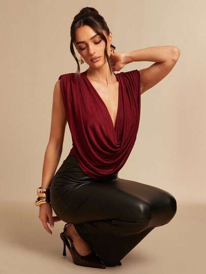 Silquee This Elegant And Sexy Deep Red Mesh Jumpsuit With A Deep V-Neck Is Perfect For Both Everyday Wear And Outings, Making It An Ideal Choice For Spring And Summer. Its Versatile Design Makes It Suitable For Various Occasions, Including Everyday Wear, Commuting, Parties, Sophisticated Gatherings, And Casual Dates. It Can Be Easily Paired With Everyday Outfits, Afternoon Tea, Valentine's Day, Dinner Parties, Or Wedding Receptions.