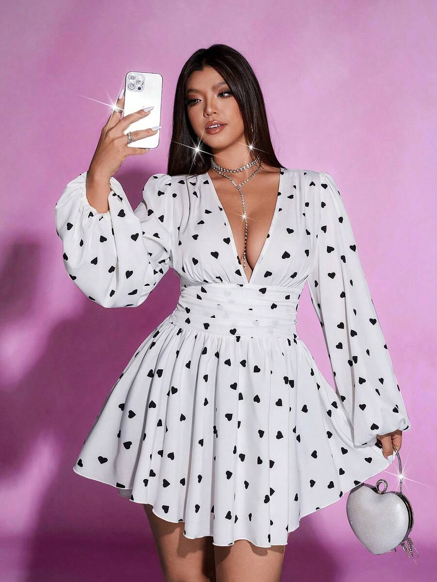 Viva Relle 大码时尚性感爱心印花深V领梭织连衣裙 - 白色 - 查看 1