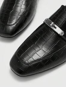 CUCCOO BIZCHIC Damen Quadratische Zehenkappe Flacher Absatz Neue Schwarz Geprägte Bequeme Vielseitige Slip-On Loafer, Schwarze Lässig Flache Schuhe, Leicht für den Arbeitsweg - Schwarz - Übersicht 4