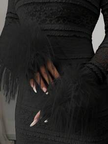 Modelyn 优雅长款米色仿毛皮饰边圆领连衣裙，女士冬季款 - 黑色 - 查看 7