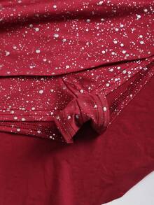 SHEIN PETITE Đầm ngắn tay dài lệch vai đính sequin lấp lánh với viền bèo nhún, điểm nhấn ánh kim, thích hợp cho mùa xuân và mùa thu. - Màu Đỏ Sâu - Xem 5