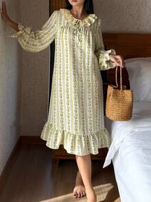 DAZY Women's Cute Ruffle Collar Striped Floral Print Nightgown - Yellow - View 3
