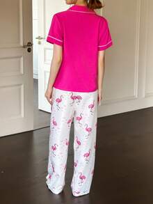 SHEIN Napfluff 女士荷叶边火烈鸟图案开衫短袖上衣和长裤睡衣套装 - 玫紅色 - 查看 2