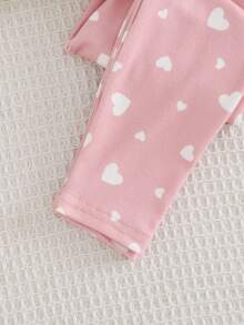 Conjunto de sudadera de cuello redondo de manga larga con gráfico de corazón con letra y pantalón de cintura elástica para niña joven, 2 piezas - Blanco - Ver 4