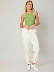 MOTF PREMIUM 纯色修身吊带背心，夏季款 - 綠色 - 查看 8